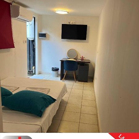 Pia Home La Forge Tsingoni ภายนอก รูปภาพ